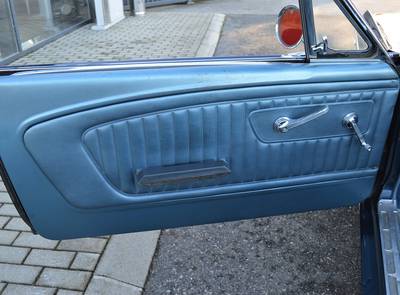 Ford Mustang Cabrio V8 ERSTBESITZ