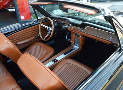 Ford Mustang V8 302cui Cabrio