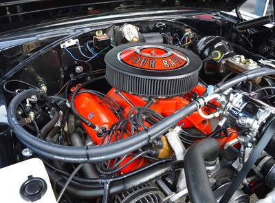 Dodge Charger 383cui 5-Gang