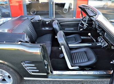 Ford Mustang Convertible 289 V8 Schalter