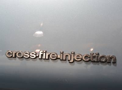Corvette C3 Cross-Fire-Injection
