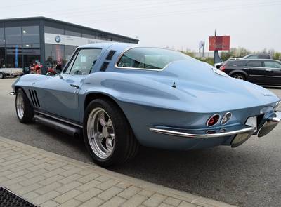 Chevrolet Corvette Sting Ray Coupe