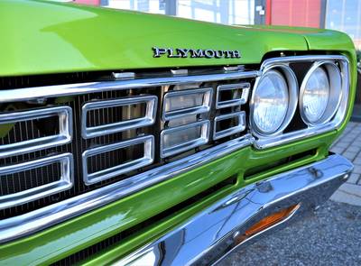 Plymouth Road Runner 383cui Big Block