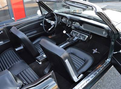 Ford Mustang Convertible 289 V8 Schalter
