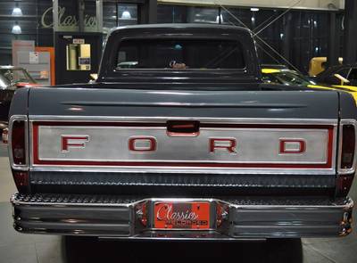Ford F-100 Long Bed