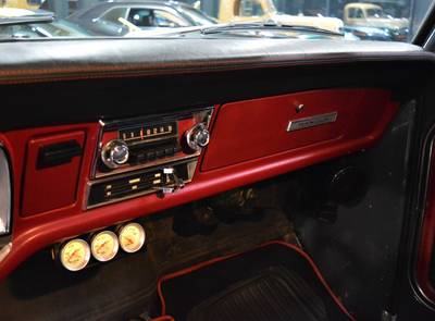 Ford F-100 Long Bed