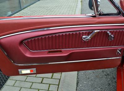Ford Mustang GT K-Code Cobra V8