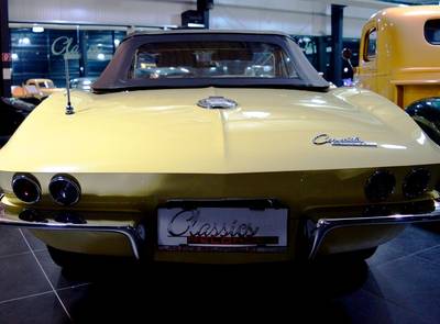 Corvette C2 Sting Ray   327/300