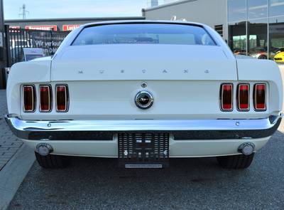 Ford Mustang Boss 429 NASCAR