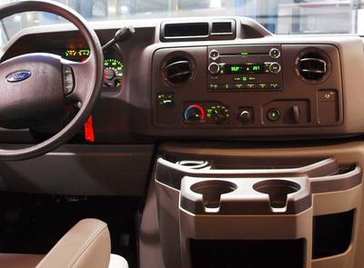 Ford E-150 XL Econoline