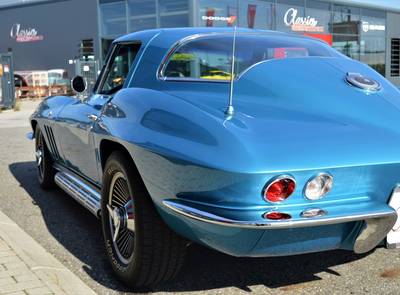 Corvette C2 Stingray 350hp L79