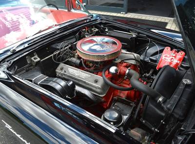 Ford Thunderbird 312cui V8