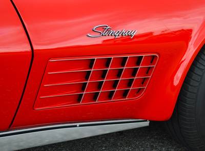 Corvette Stingray 454cui 365hp frame-off