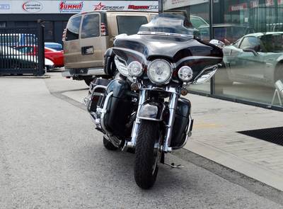 Harley Davidson CVO Screamin Eagle Ultra