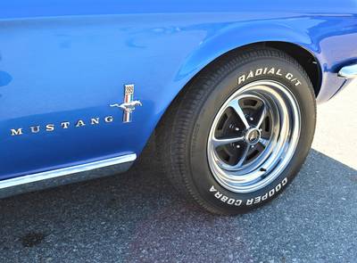 Ford Mustang Fastback A-Code