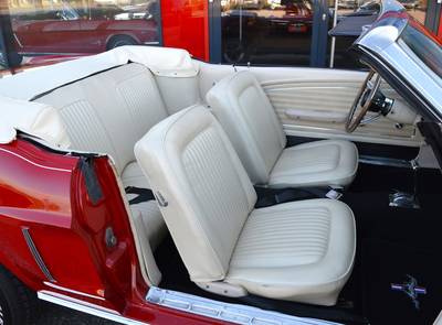 Ford Mustang V8 Cabrio