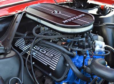 Ford Mustang V8 302cui J-Code