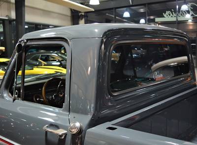 Ford F-100 Long Bed