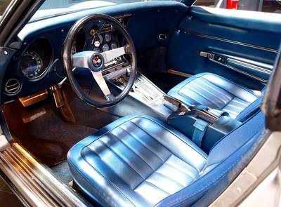 Corvette C2 Sting Ray 327 /300
