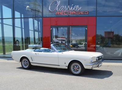 Ford Mustang GT Convertible