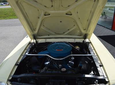Ford Mustang V8 Convertible