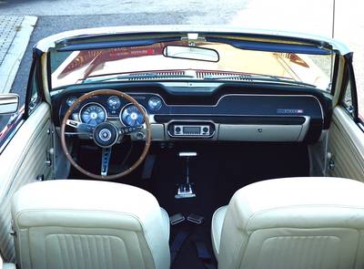 Ford Mustang V8 Cabrio