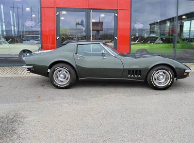 Corvette Stingray C3, 427cui 390hp Big Block