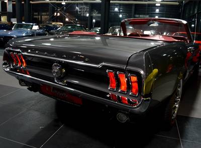 Ford Mustang 289 4V Cabrio