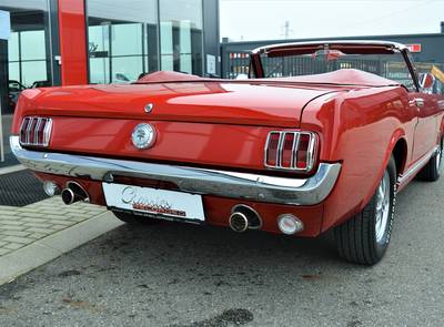 Ford Mustang GT K-Code Cobra V8
