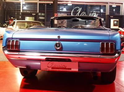 Ford Mustang V8 Cabrio