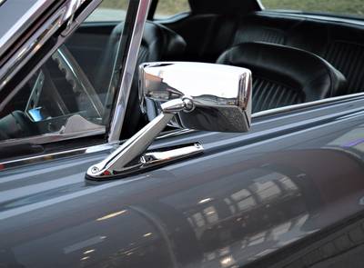 Ford Mustang V8 302cui J-Code