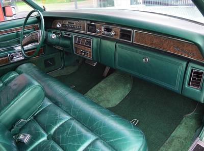 Lincoln Continental 460cui V8