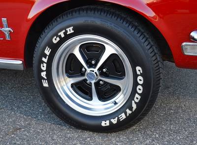 Ford Mustang V8 Cabrio