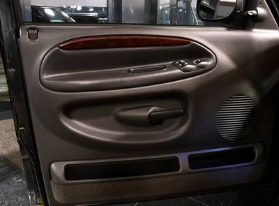Dodge Ram 2500 Cummins 24 Ventil Turbo Diesel