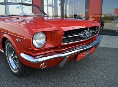 Ford Mustang V8 260cui Convertible