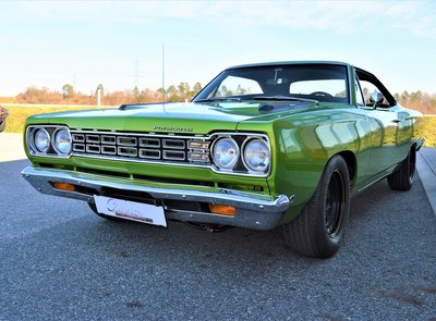 Plymouth Road Runner 383cui Big Block
