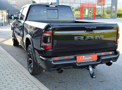 Ram LIMITED Night Edition, Crew Long Bed