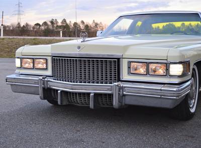 Cadillac Coupe DeVille