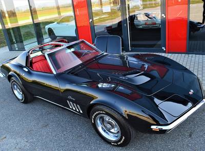 Corvette Stingray C3, 427cui 390hp Big Block