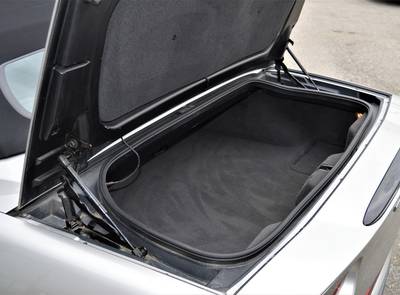 Chevrolet Corvette C6 Convertible LS2