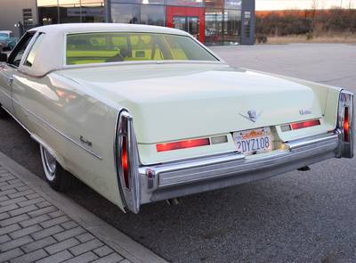 Cadillac Coupe DeVille