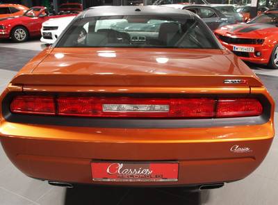 Dodge Challenger SRT8