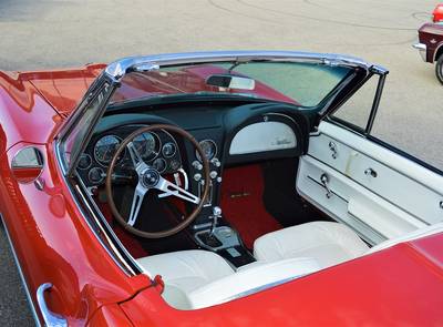 Corvette C2 Sting Ray Convertible