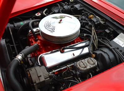 Corvette Stingray 454cui 365hp frame-off