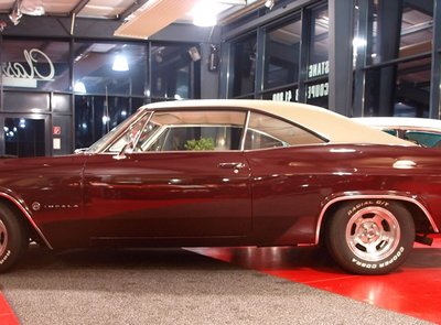 Chevrolet Impala SS 409 fastback