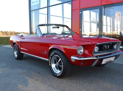 Ford Mustang V8 Cabrio
