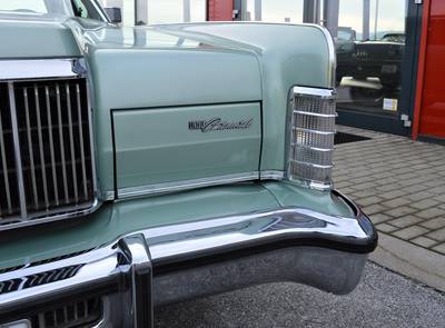 Lincoln Continental 460cui V8