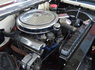 Cadillac Sedan DeVille 390cui V8