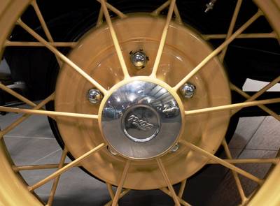 Ford Model A De Luxe Roadster
