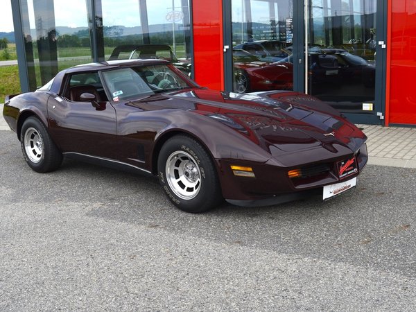 Chevrolet Corvette T-top 350cui